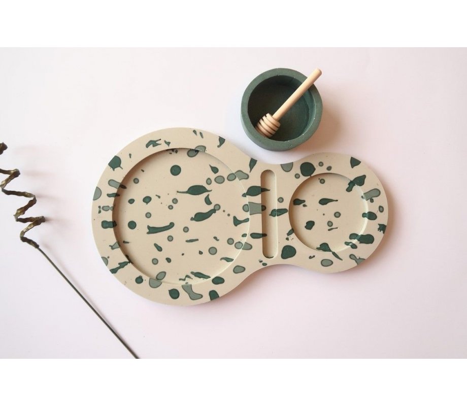 Graciela Noemi Handcrafted Apple Tray with Abstract Design and Green Honey Bowl