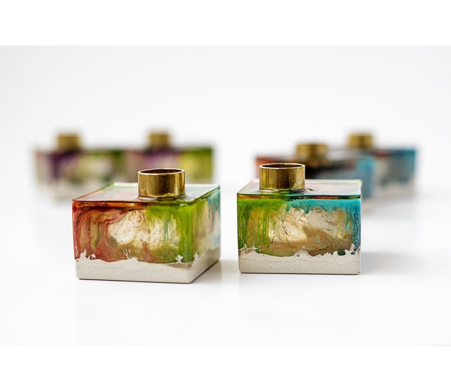 Graciela Noemi Handcrafted Transparent Resin Candlesticks - Deep Red