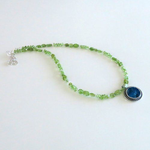 Michal Kirat Green Peridot Beads Necklace with Roman Glass Silver-framed Pendant