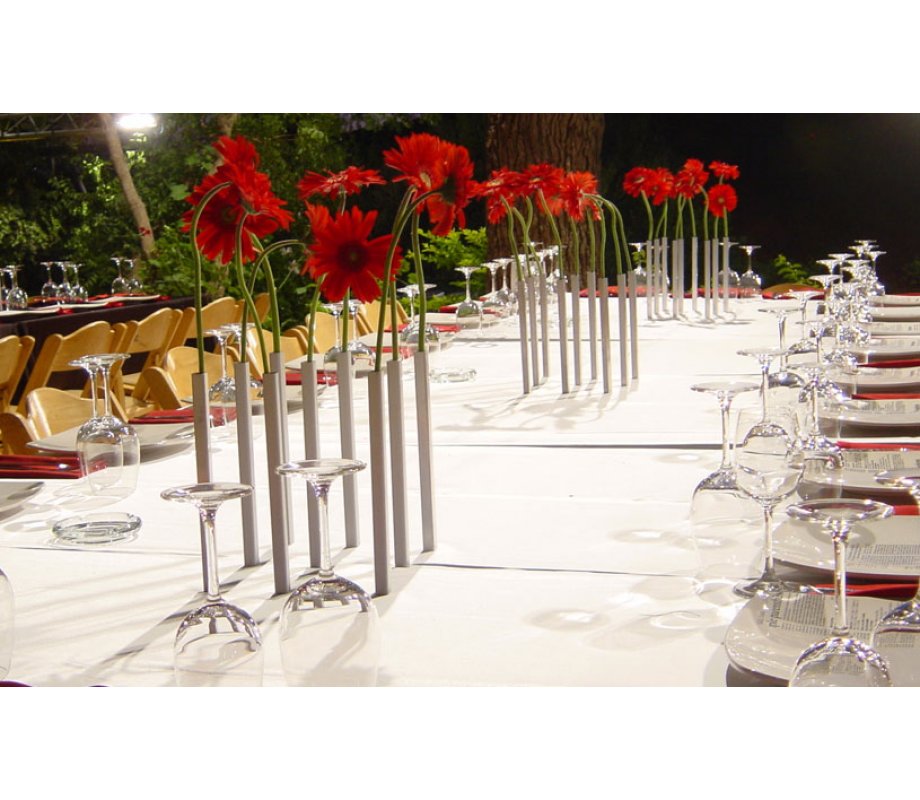 Silver Aluminum Magnetic Vase