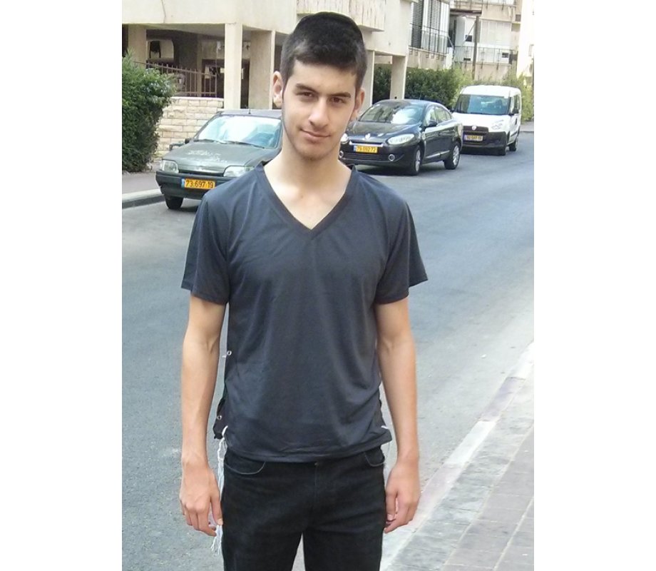 Tzitzit T-Shirt for Men with Kosher Tzitzis, Light Gray - V Neck, Short Sleeve Cotton Blend
